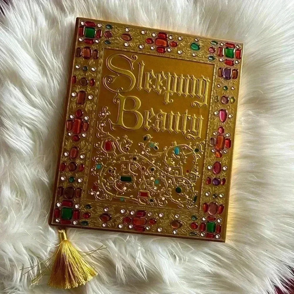 NEW Disney Parks Exclusive - Storybook Replica Journal - Sleeping Beauty - Picture 1 of 8
